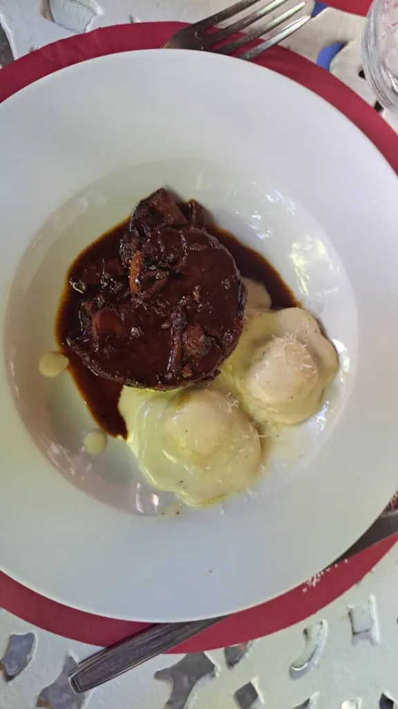 Asado negro, la oscura dulzura del papelón