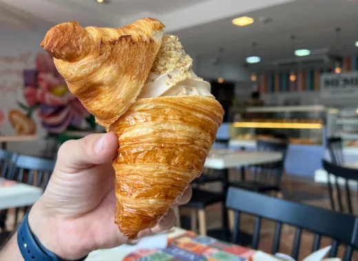 croissant con helado