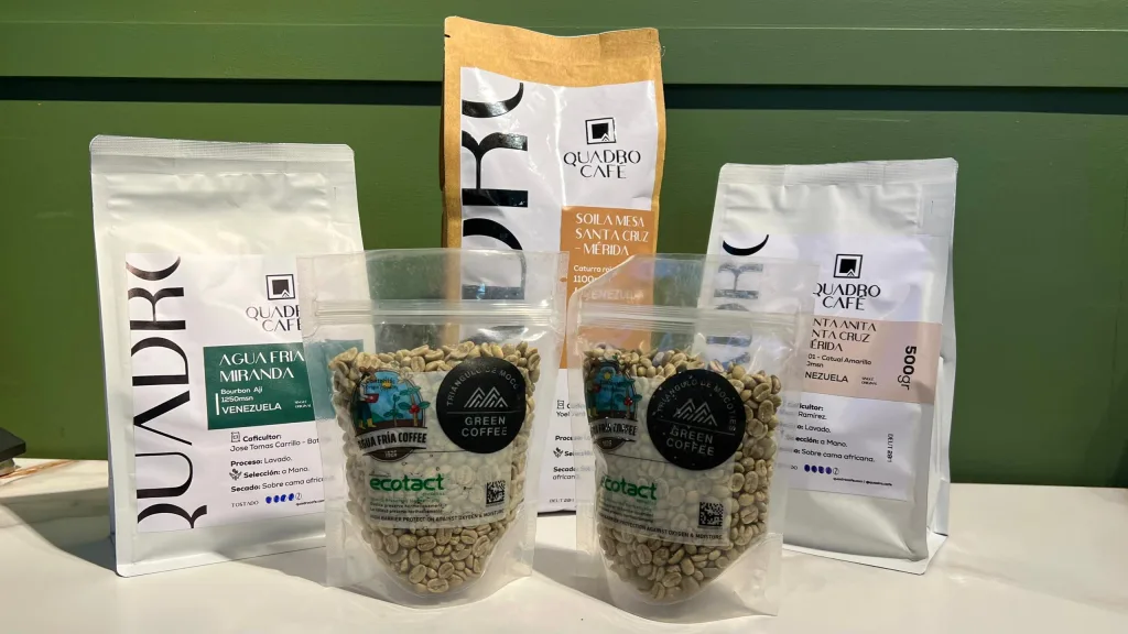 Quadro en Los Palos Grandes: cafés de competencia al alcance de todos