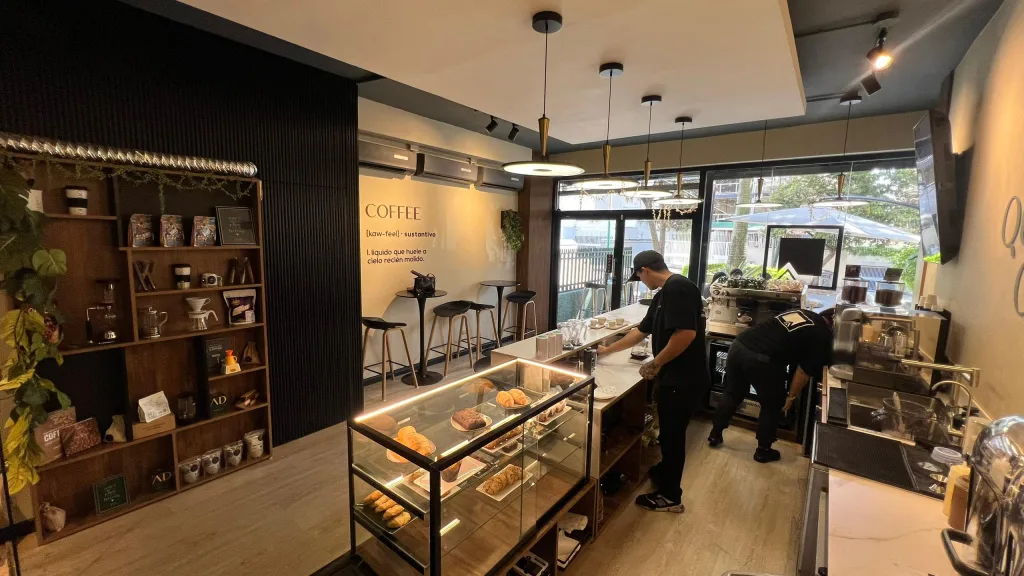 Quadro en Los Palos Grandes: cafés de competencia al alcance de todos