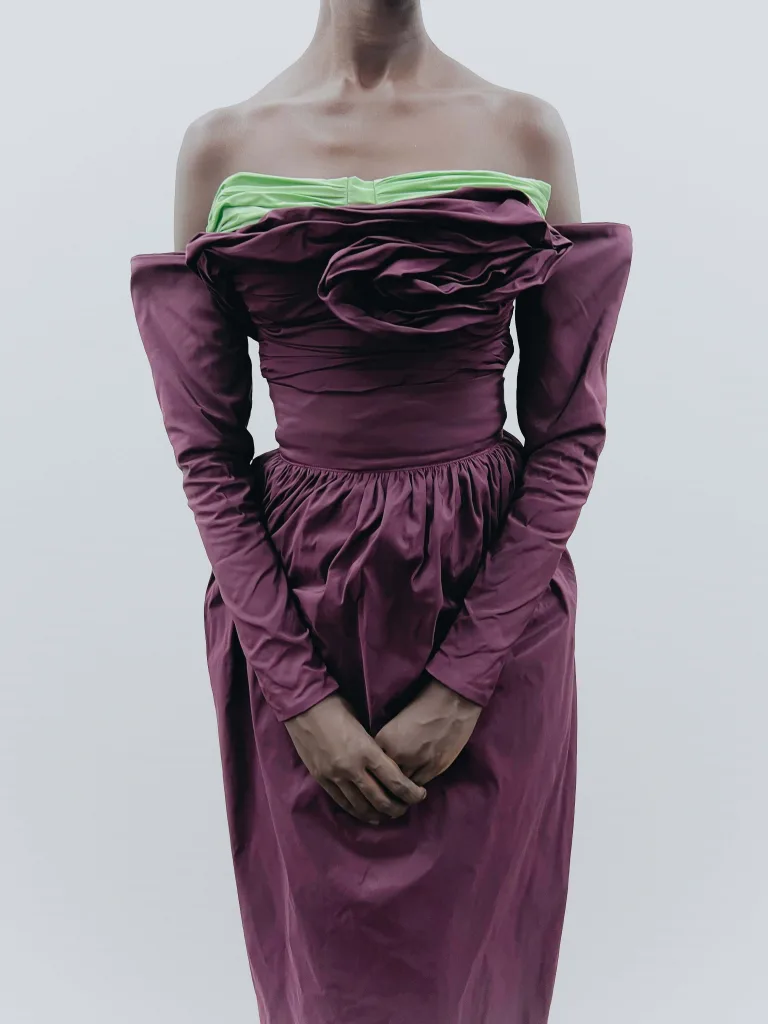 Rosa América: la nueva colección de Efraín Mogollón