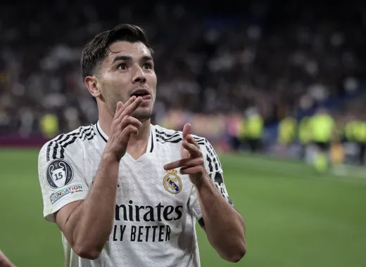 Brahím Dís anota contra el Atlético