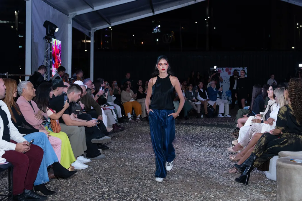 Desfile de primavera 2025 en Galería Avanti