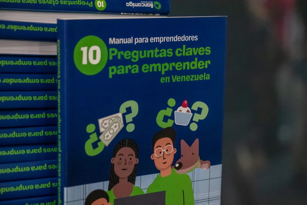  Bancamiga realizó con éxito el Foro “Claves para Emprender en Venezuela” en la Parroquia San José Obrero, en Los Frailes de Catia, Caracas. 