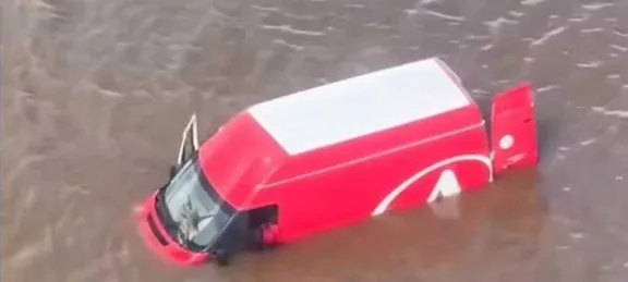 Argentina: hallan el cuerpo de una de las hermanitas desaparecidas en las inundaciones
