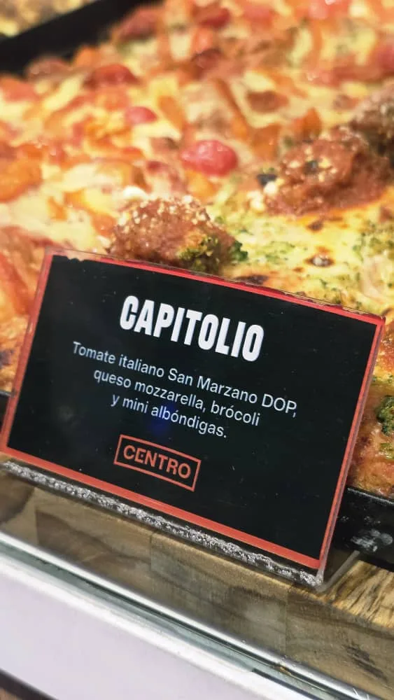Centro: pizzas "al taglio" en plena Avenida Universidad (y desde $1,5)
 