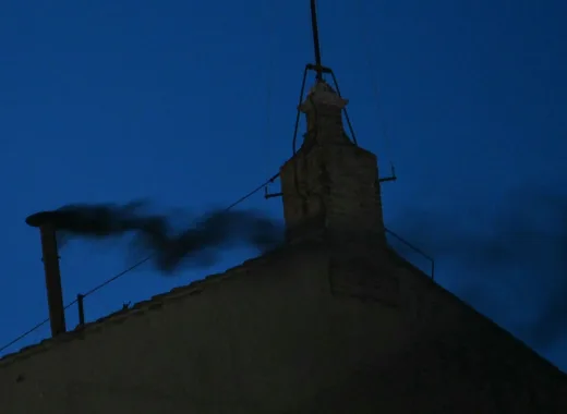 fumata negra humareda negra