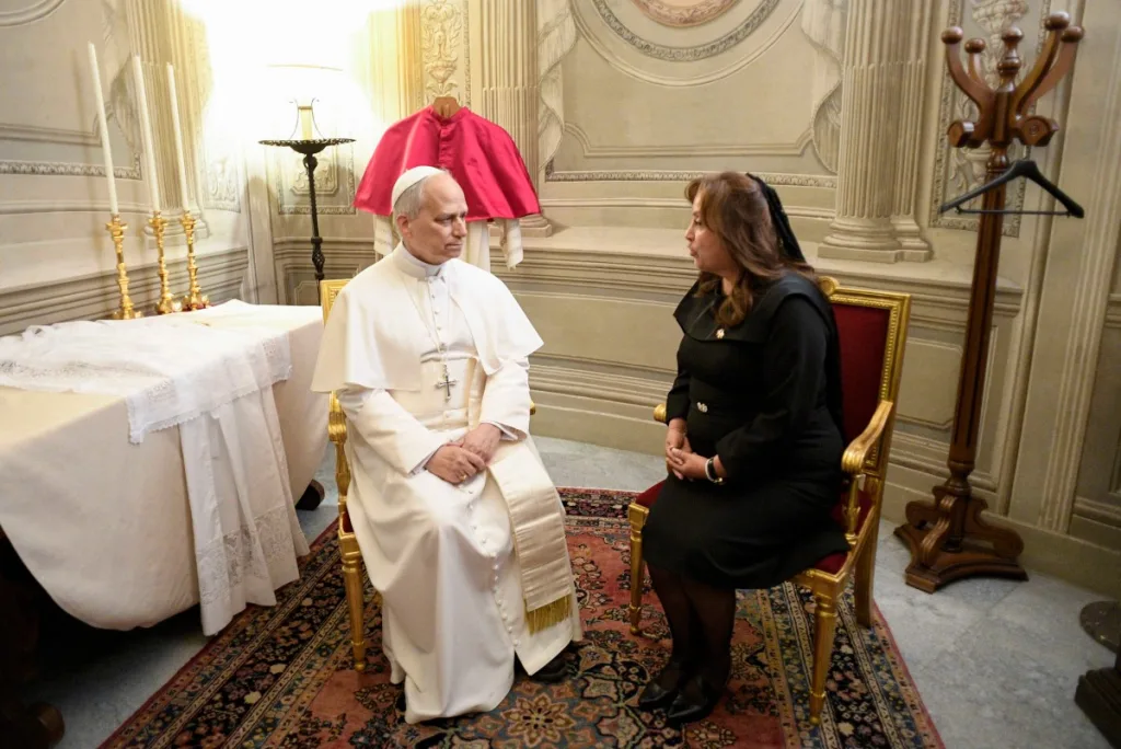 León XIV inicia oficialmente su pontificado y se reúne con varios mandatarios