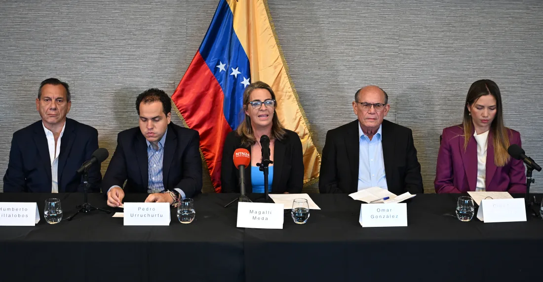 Embajada argentina en Caracas, escape