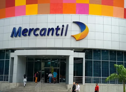 créditos del banco mercantil
