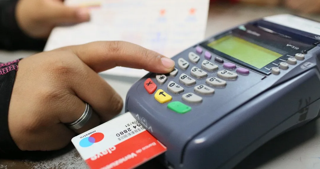 Fedecomercio reporta caída de pagos en divisas dólares en 2025