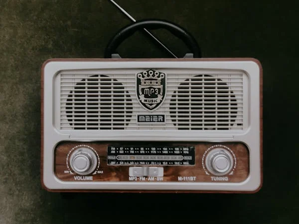 ¿Por qué la radio funciona incluso en los grandes apagones?