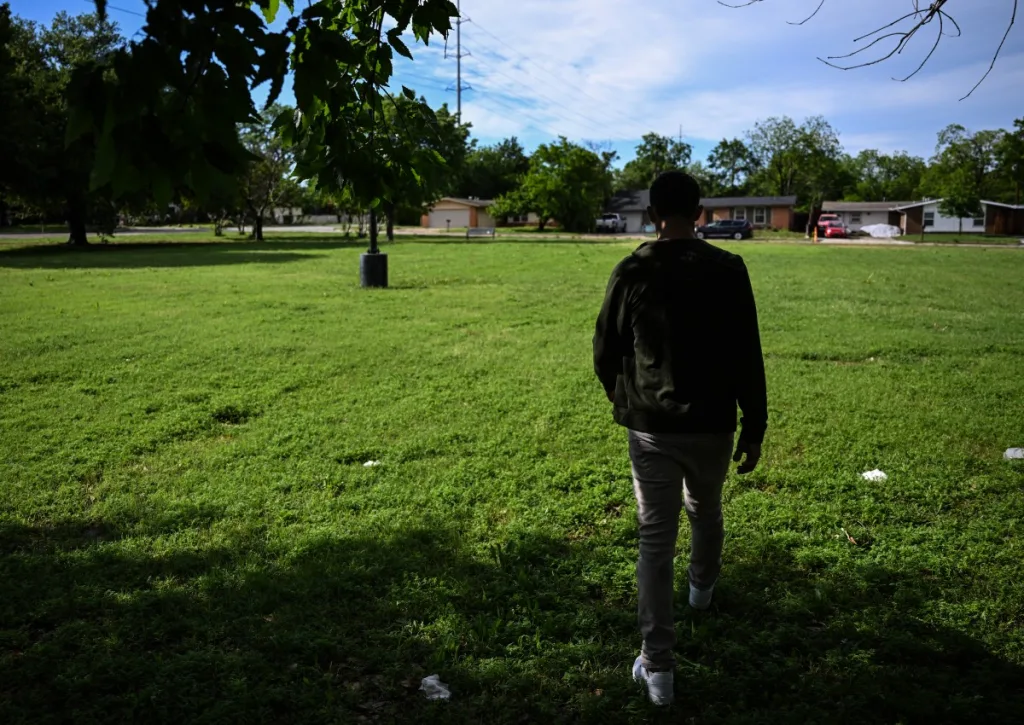 Una familia venezolana en añicos sufre por las deportaciones de Trump