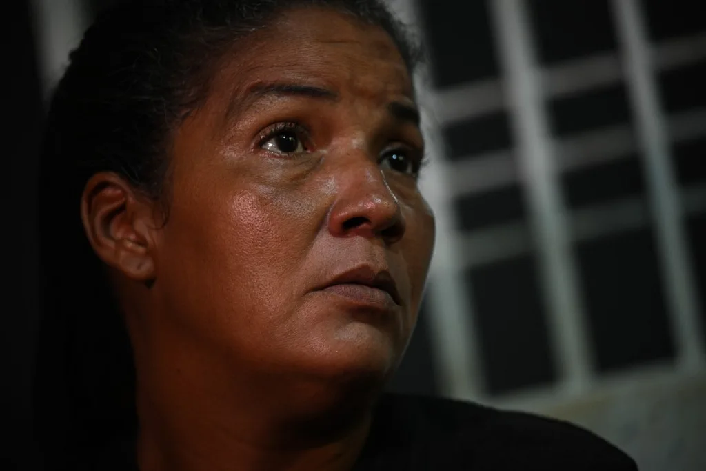 Una familia venezolana en añicos sufre por las deportaciones de Trump