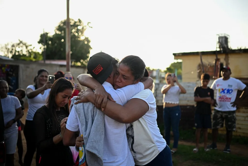 Una familia venezolana en añicos sufre por las deportaciones de Trump