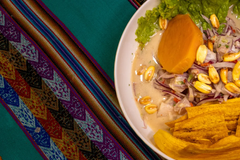 El pabellón y el ceviche llegan a la final de comidas de Ibai Llanos: así puedes votar