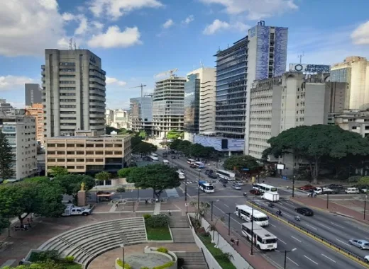 El chef Gabriel Madrid presenta Tu GastroGuía y la dedica a Chacao