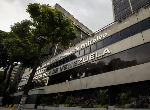 Pdvsa consigue nuevas petroleras