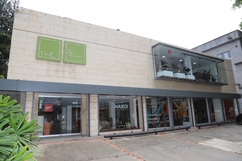 El colombiano Ricardo Corredor expone Arte-Sanar en la Caracas Design Week