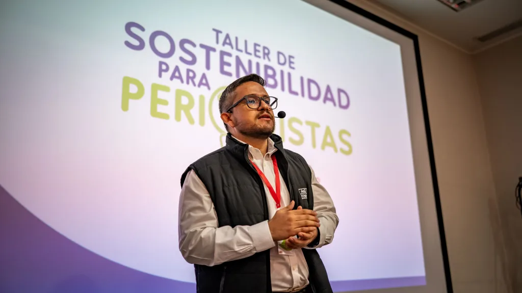 En el marco del Día del Periodista, Coca-Cola FEMSA Venezuela reafirmó su compromiso con la sostenibilidad al realizar el 1er taller “Sostenibilidad para Periodistas: Creando un futuro sostenible”, una jornada formativa en formato híbrido dirigida a profesionales de la comunicación especializados en áreas como economía, medio ambiente y responsabilidad social.