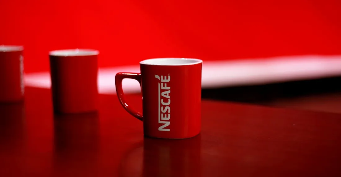 ¿Qué tiene que ver Nescafé con un iPhone 16 Pro Max? Mucho, aunque depende de tu suerte