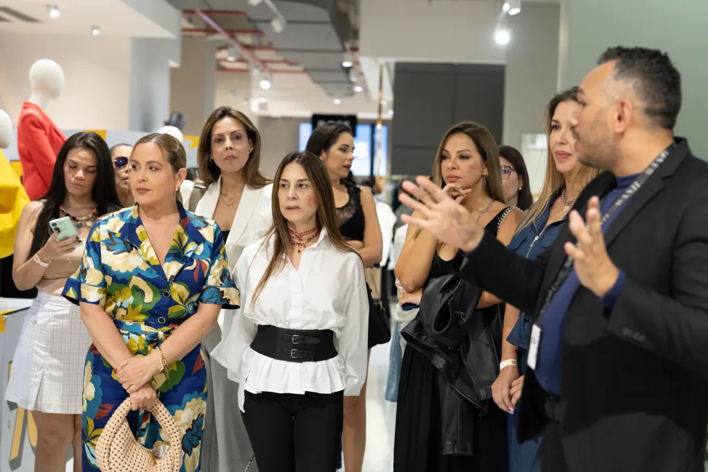 Recorrido en Galería Avanti