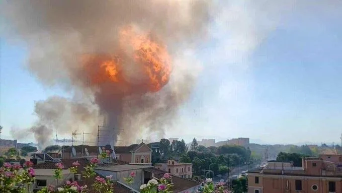 Enorme explosión en gasolinera en Roma deja al menos 45 heridos graves (video)