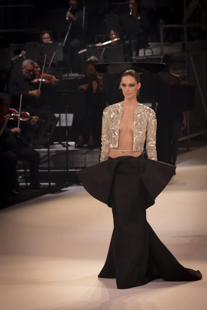 El Bolero: la colección otoño/invierno 2025 de Stephane Rolland