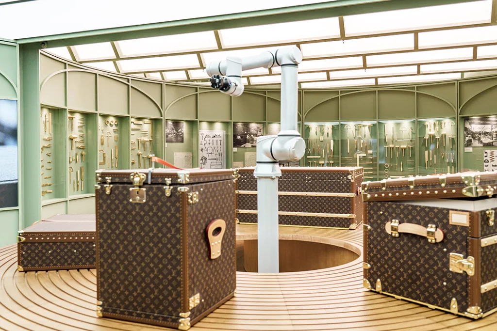 Lousi Vuitton