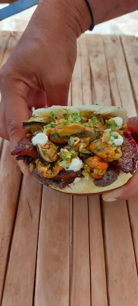 Una arepa por la vida: 30 cocineros de 13 ciudades se suman a un arepazo solidario