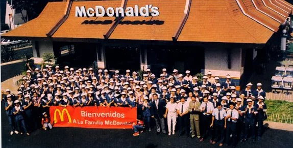 McDonald's El Rosal, el primer restaurante de la franquicia en Venezuela