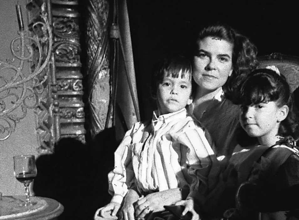 Guadalupe y sus hijos (Foto: Cortesía Vasco Szinetar)