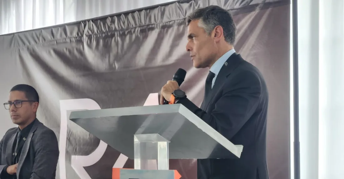 R4 Banco Microfinanciero lanza nueva imagen