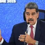 agresión militar maduro
