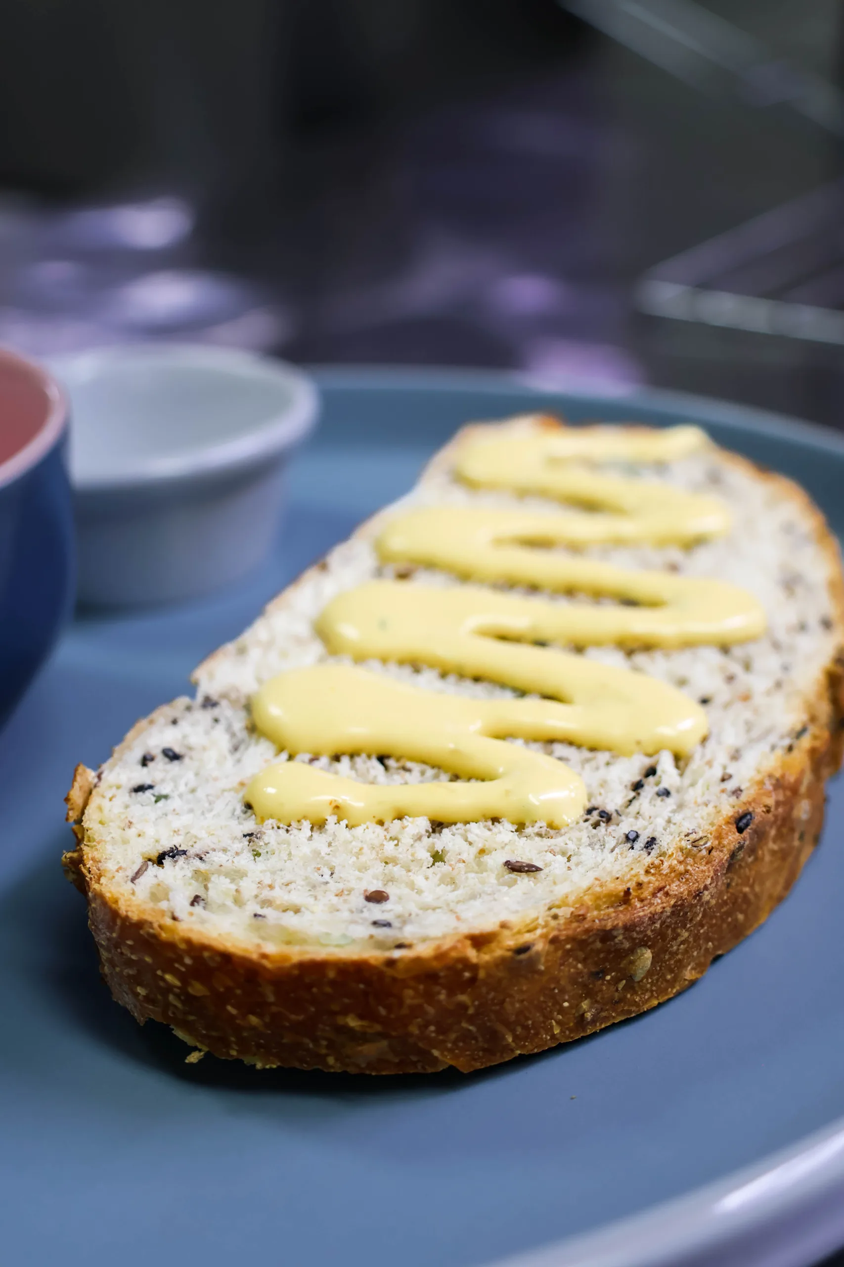 Miga densa y corteza crujiente: así son los nuevos panes de masa madre de Eric Martin