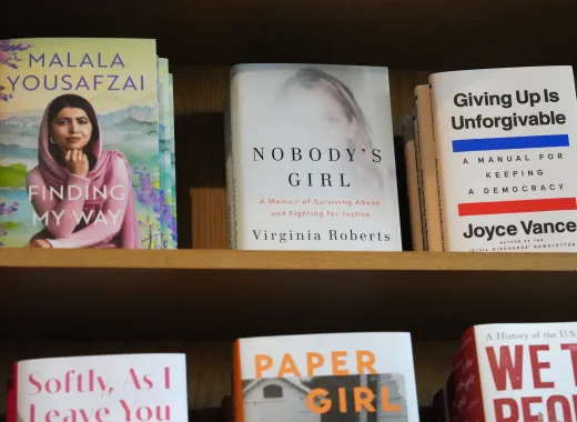 "La chica de nadie": nuevo libro compromete aún más al príncipe Andrés