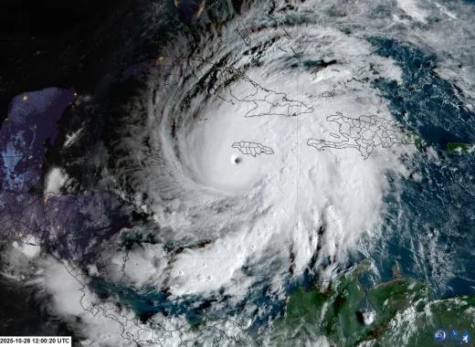 Estados Unidos mueve su flota en el Caribe por temor al huracán Melissa