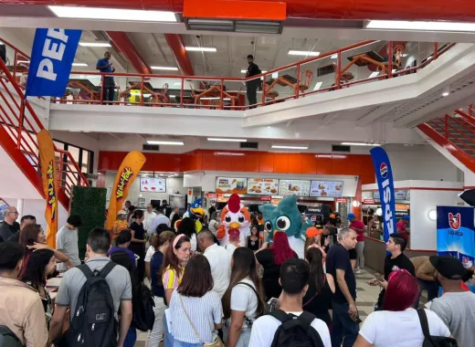 Arturos moderniza por completo su restaurante de La Guaira