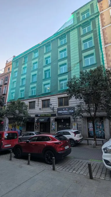 Derrumbe en Madrid: hallan 4 cadáveres bajo los escombros de un hotel en obras