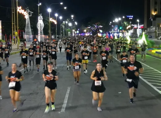 Valencia presenció la 4ta edición de la CLX Night Run