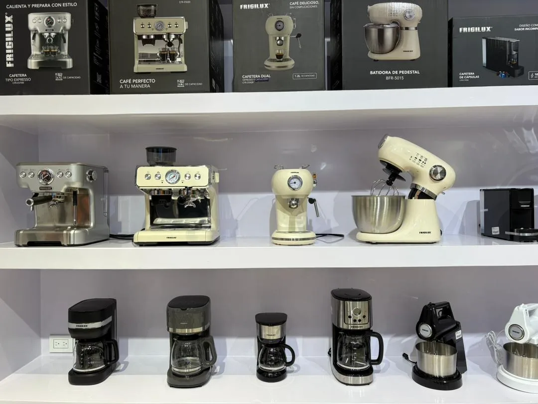 Frigilux presenta una nueva línea de electrodomésticos que regala tiempo