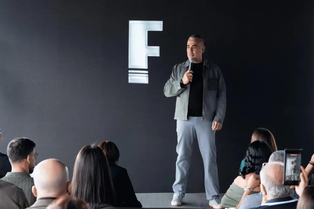 Frigilux presenta una nueva línea de electrodomésticos que regala tiempo