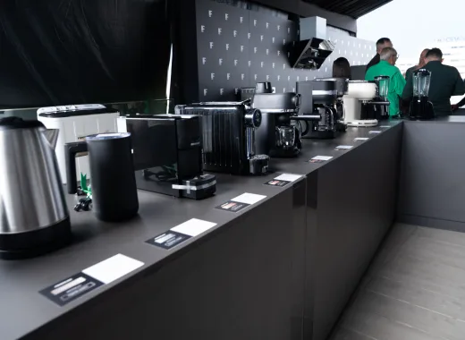 Frigilux presenta una nueva línea de electrodomésticos que regala tiempo