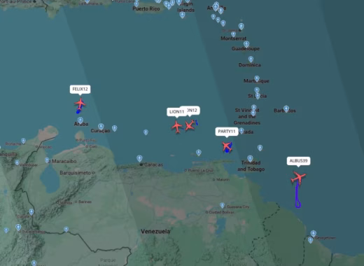 FlightRadar24 reporta un bombardero y otros aviones militares de EE.UU. cerca de Venezuela