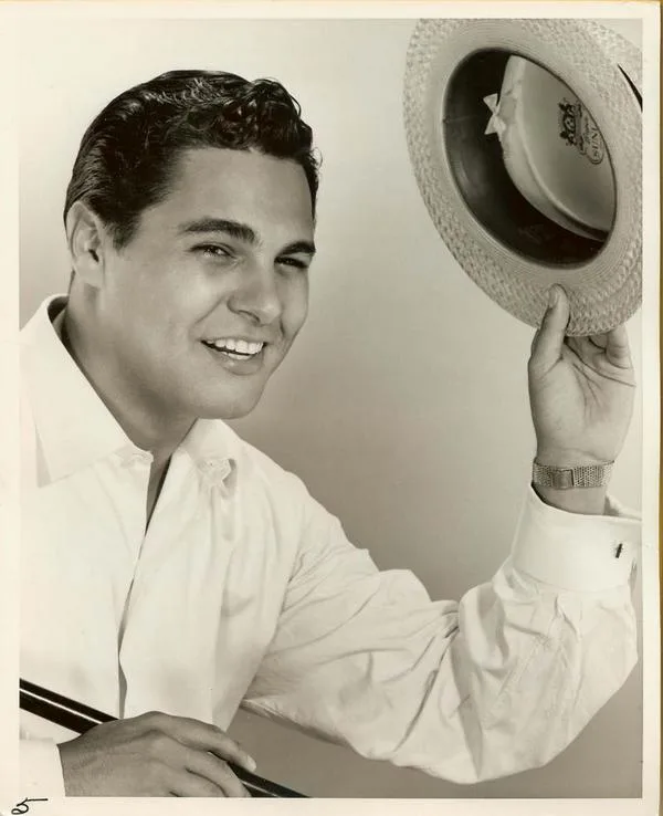 "Alfredo Sadel: aquel cantor" se proyectará en Mérida este sábado 13