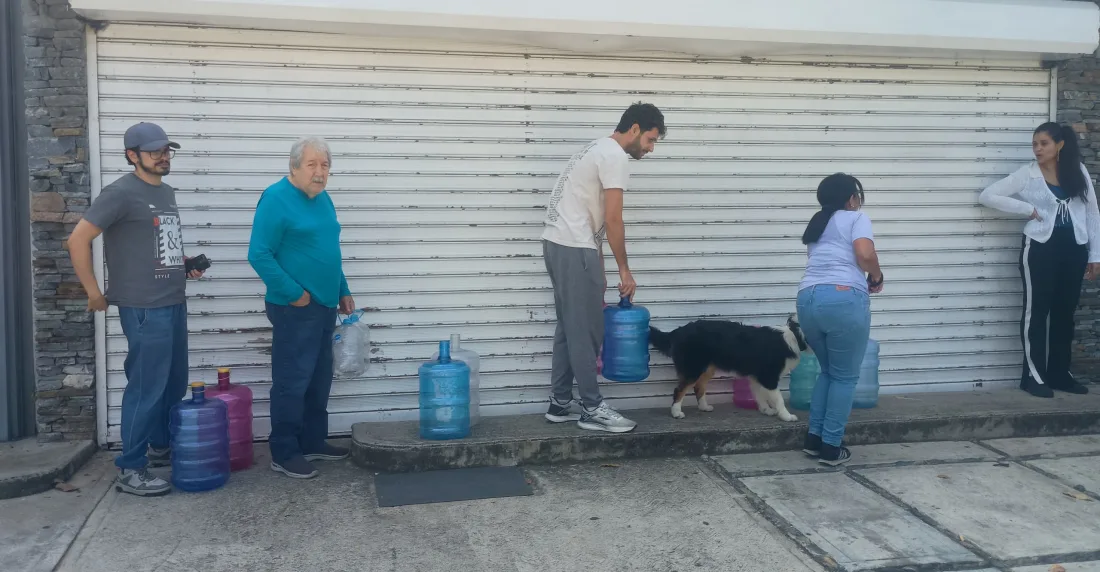 Así está Caracas hoy #4Ene: la presencia policial es casi nula y siguen las compras nerviosas