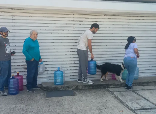 Así está Caracas hoy #4Ene: la presencia policial es casi nula y siguen las compras nerviosas