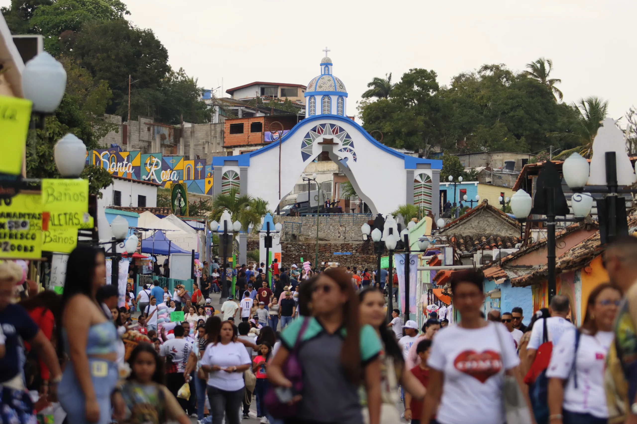 Los rostros de los fieles de la Divina Pastora 
