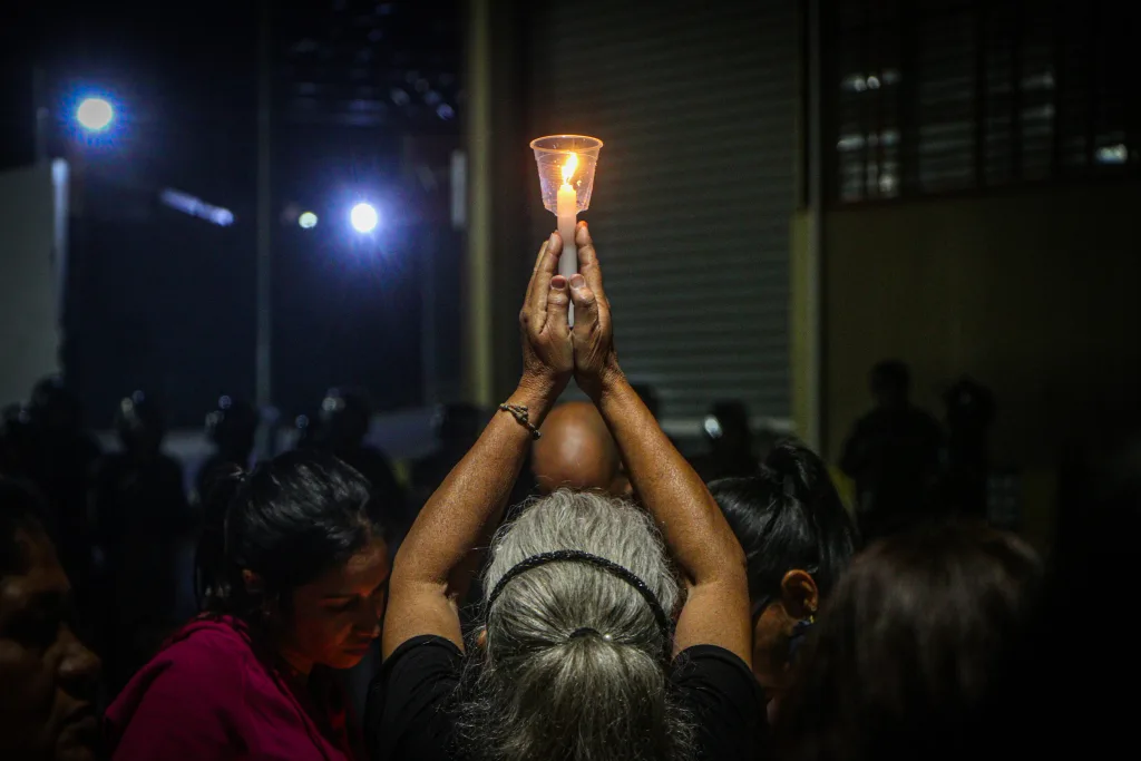 Venezolanos exigen la pronta excarcelación de cientos de presos políticos. Fotos Daniel Hernández