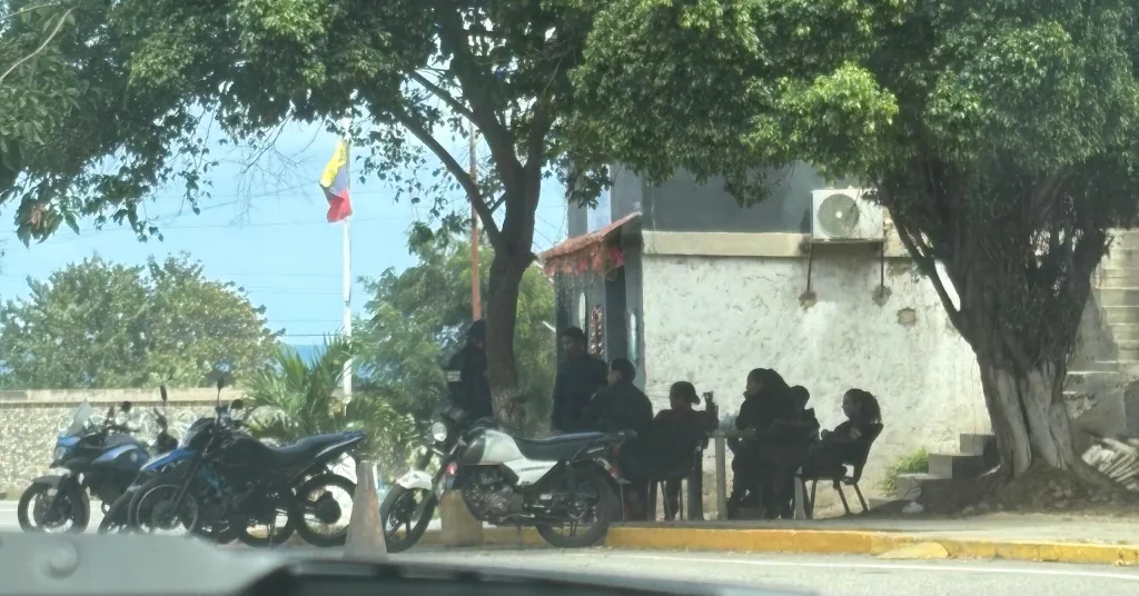 Así está Caracas hoy #4Ene: la presencia policial es casi nula y siguen las compras nerviosas